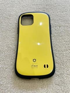 iFace iPhone 12/12 Pro ケース [イエロー] 値引きのサムネイル
