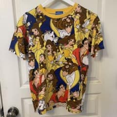 ディズニー 総柄 Tシャツ　美女と野獣のサムネイル