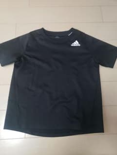 USED*adidasアディダス*半袖Tシャツ　130 黒　男の子　ドライのサムネイル