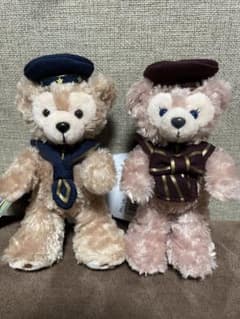 ダッフィー &シェリーメイぬいぐるみバッチタグ付きのサムネイル
