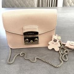 FURLA メトロポリス　ショルダーバッグのサムネイル