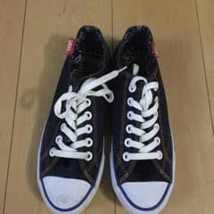VANSスニーカーのサムネイル