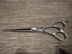 UTSUMI（ウツミ）YTK60 6.0インチ シザー 美容師用 中古 - メルカリ