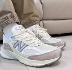新品未使用new balance 990v6 ホワイトベージュのサムネイル