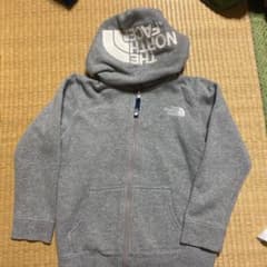 ノースフェイス パーカーのサムネイル