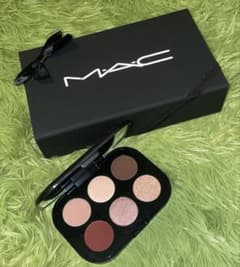 【新品】MAC アイシャドウパレット 6色入りのサムネイル