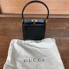 GUCCI バックのサムネイル