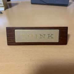 IBM】THINK メッセージプレート 木製 - メルカリ