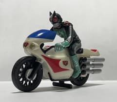 サイクロン号