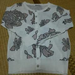 値下げしました！エムドゥ☆新品☆花柄アンサンブル‼のサムネイル