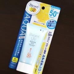 Biore さらさらUV  顔・からだ用のサムネイル