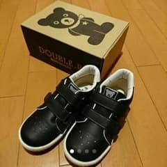 ミキハウスDOUBLE B 19cm黒  値下げ可能！のサムネイル