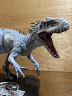インドミナスレックス W - DRAGON ジュラシックワールド - メルカリ