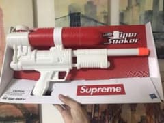 supreme 水鉄砲のサムネイル