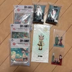 SPY×FAMILY グッズセット　2枚目缶バッジのサムネイル