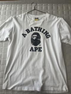 A BATHING APE カモフラロゴ Tシャツ ホワイトのサムネイル
