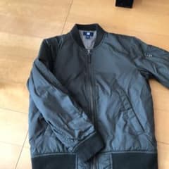 UNIQLO130⭐︎MA1ブルゾンのサムネイル