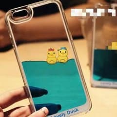 液体入りiPhoneケース！あひるがぷかぷか泳ぎますのサムネイル