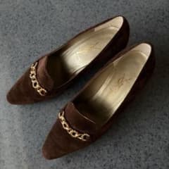 YSL イヴ・サンローラン パンプス 35 1/2 ブラウン ゴールドチェーンのサムネイル