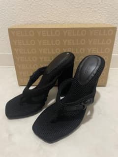 YELLO sandal