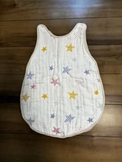 ベビースリーパー 星柄 ガーゼ素材　値下げ中！のサムネイル