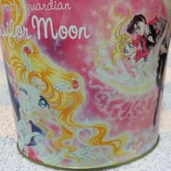 セーラームーン展いちごチョコチップクッキー缶のみ☆のサムネイル