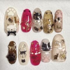 ネイルチップ ハンドメイド 猫 和ネイル　リボン　オーバル　ネイル　秋ネイルのサムネイル