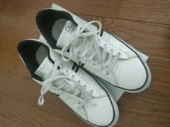 CONVERSE ホワイト スニーカーのサムネイル
