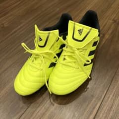 adidas サッカー、ラグビー　スパイク　シューズのサムネイル