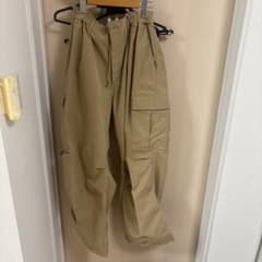 カーゴパンツ ベージュ ウエストゴムのサムネイル