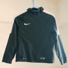 NIKE サッカー上着のサムネイル