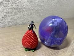ナ*ナ様 いちごフィギュアとキャシーフィギュア(アントマン)のサムネイル