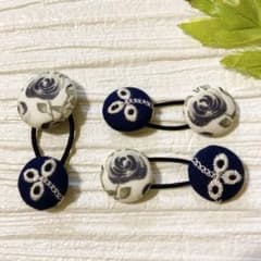 超お買い得♡お揃い リバティと刺繍生地 くるみボタン ヘアゴム 3個