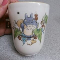メロンパン様専用♡となりのトトロ湯のみと小皿のサムネイル