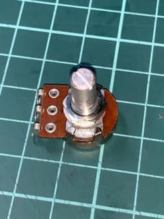 可変抵抗器 B20KΩ ポテンショメータのサムネイル