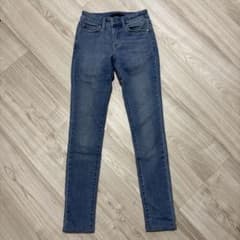UNIQLO JEANS スキニーデニムパンツ レディースのサムネイル