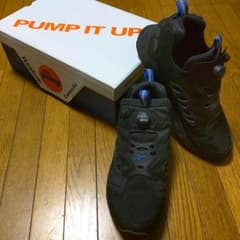 Reebok　ポンプフューリー　29cm　黒　青のサムネイル
