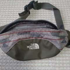THE NORTH FACE ボディバッグ・ウエストポーチのサムネイル