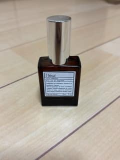 AUX PARADIS Fleur 15ml 香水のサムネイル