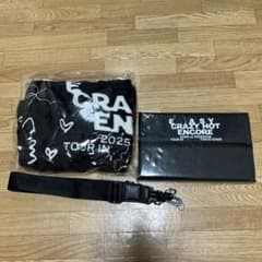 LE SSERAFIM 東京ドーム公演 公式グッズセットのサムネイル