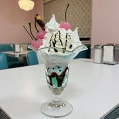 チョコミントパフェ　リアルサイズ　撮影雑貨　フェイク　ピンク　食品サンプル m48520069967_1.jpg?1783474108