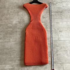 ISSEY MIYAKEノースリーブ ワンピース　オレンジ お値下げ中。のサムネイル