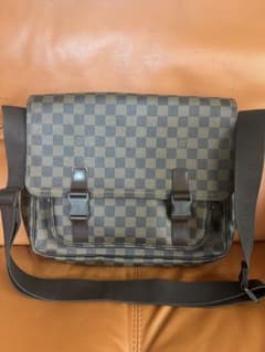 LOUIS VUITTON ショルダーバッグのサムネイル