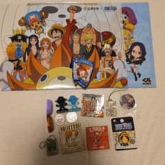 ワンピース　セット売り　海賊の宝箱に入っていたルフィ（キャラ消しゴム）など ワンピース セット売り 海賊の宝箱に入っていたルフィ（キャラ消しゴム