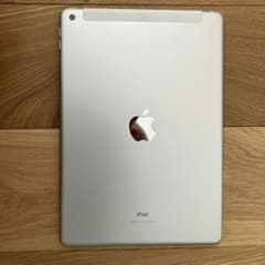iPad 第8世代 32GB Wi-Fi - メルカリ