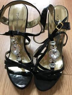 パンプス☆ビジュー☆ブラックのサムネイル