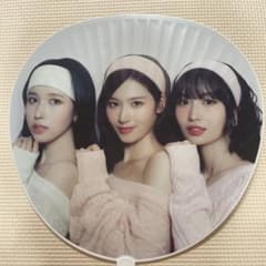 TWICE MISAMO ミナ サナ モモ うちわ - メルカリ