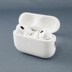 AirPods Pro 2 USED美品 第2世代 USB-C 中国モデル AirPods Pro 2 USED美品 第2世代 USB-C 中国モデル - メルカリ