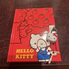 ハローキティ 鍵付き 日記帳のサムネイル