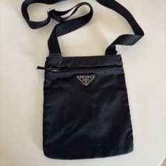 PRADA 黒 ナイロン ショルダーバッグのサムネイル